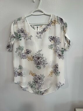 Maurices Cream Floral Short-Sleeve Blouse